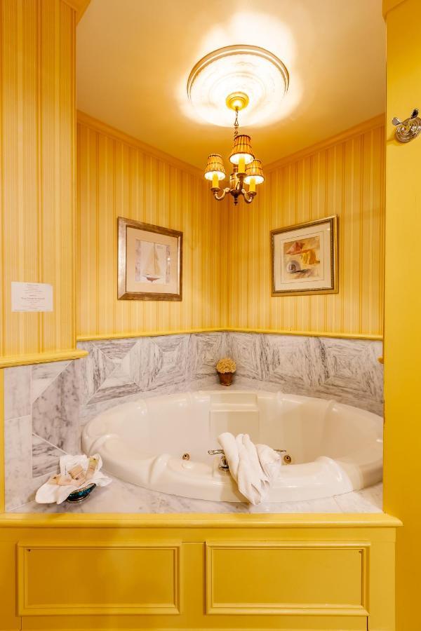 Ivy Lodge Нюпорт Екстериор снимка