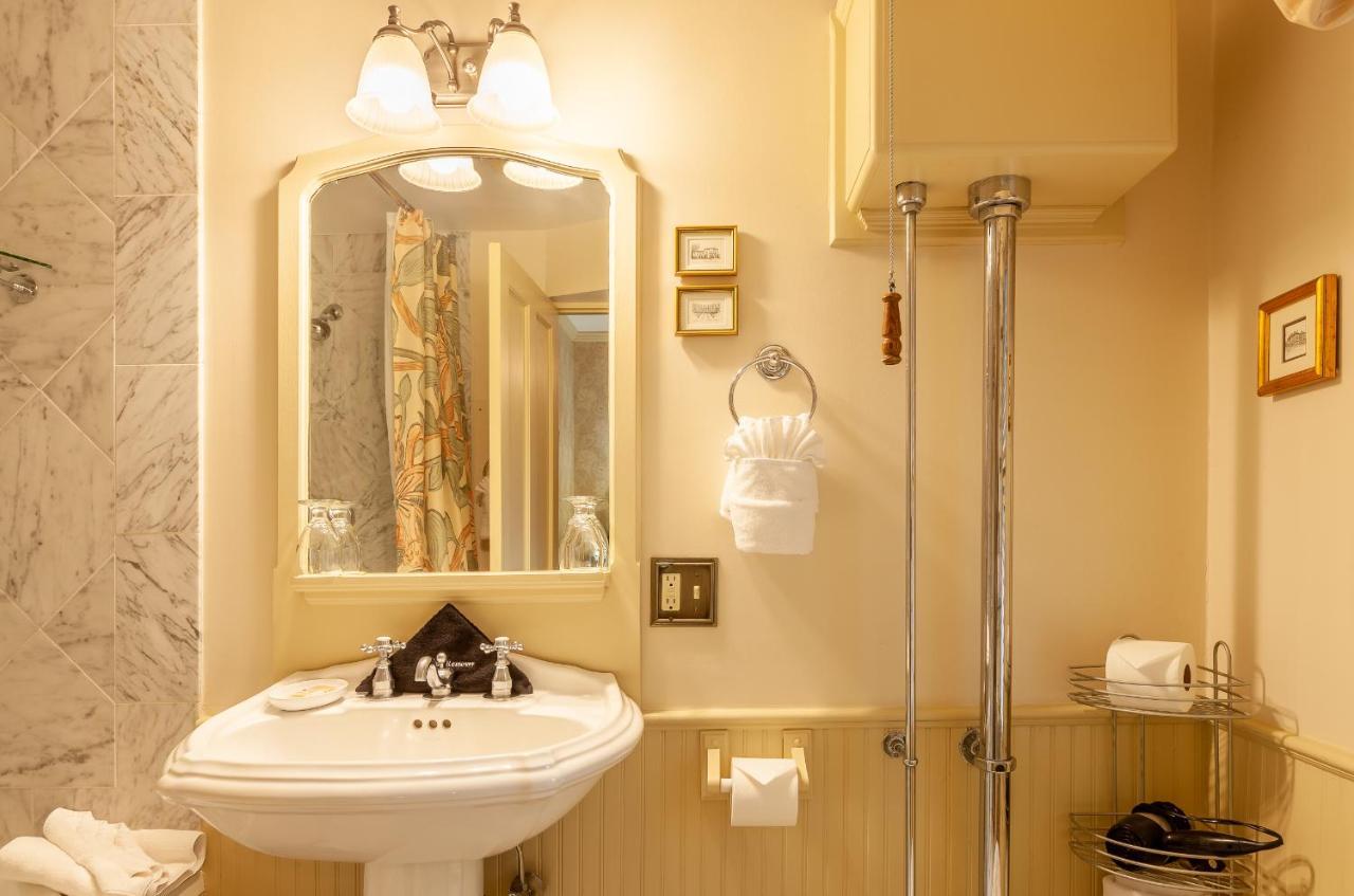 Ivy Lodge Нюпорт Екстериор снимка