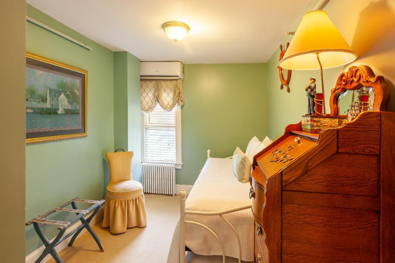 Ivy Lodge Нюпорт Екстериор снимка